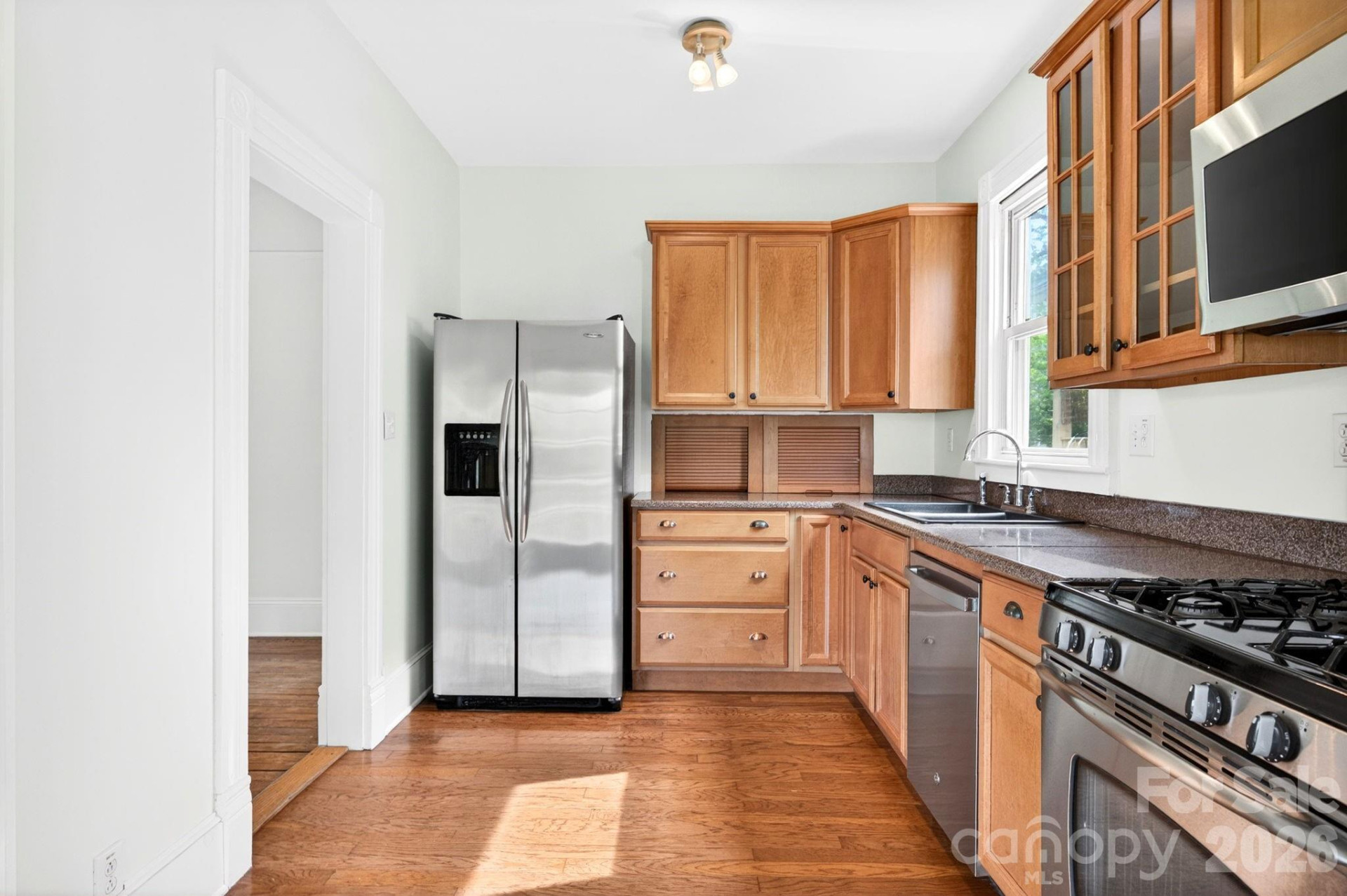 39 Bartlett Street - Photo 10