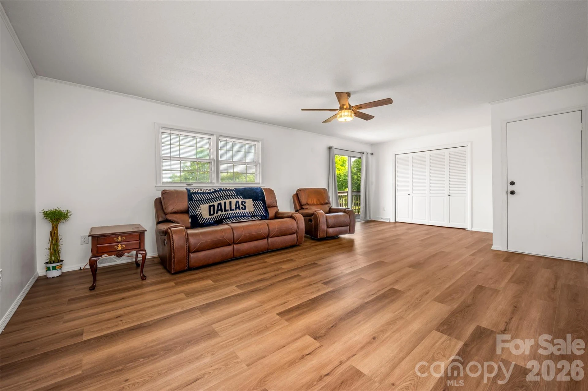 132 Burgin Street - Photo 13