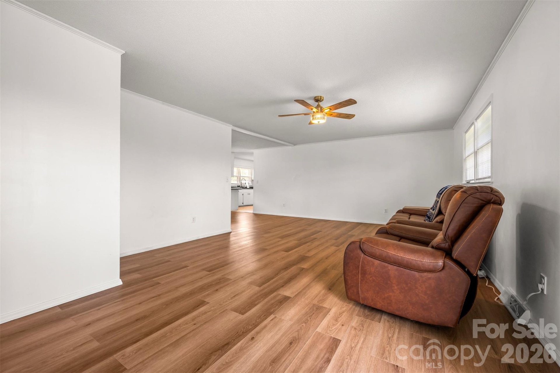 132 Burgin Street - Photo 14