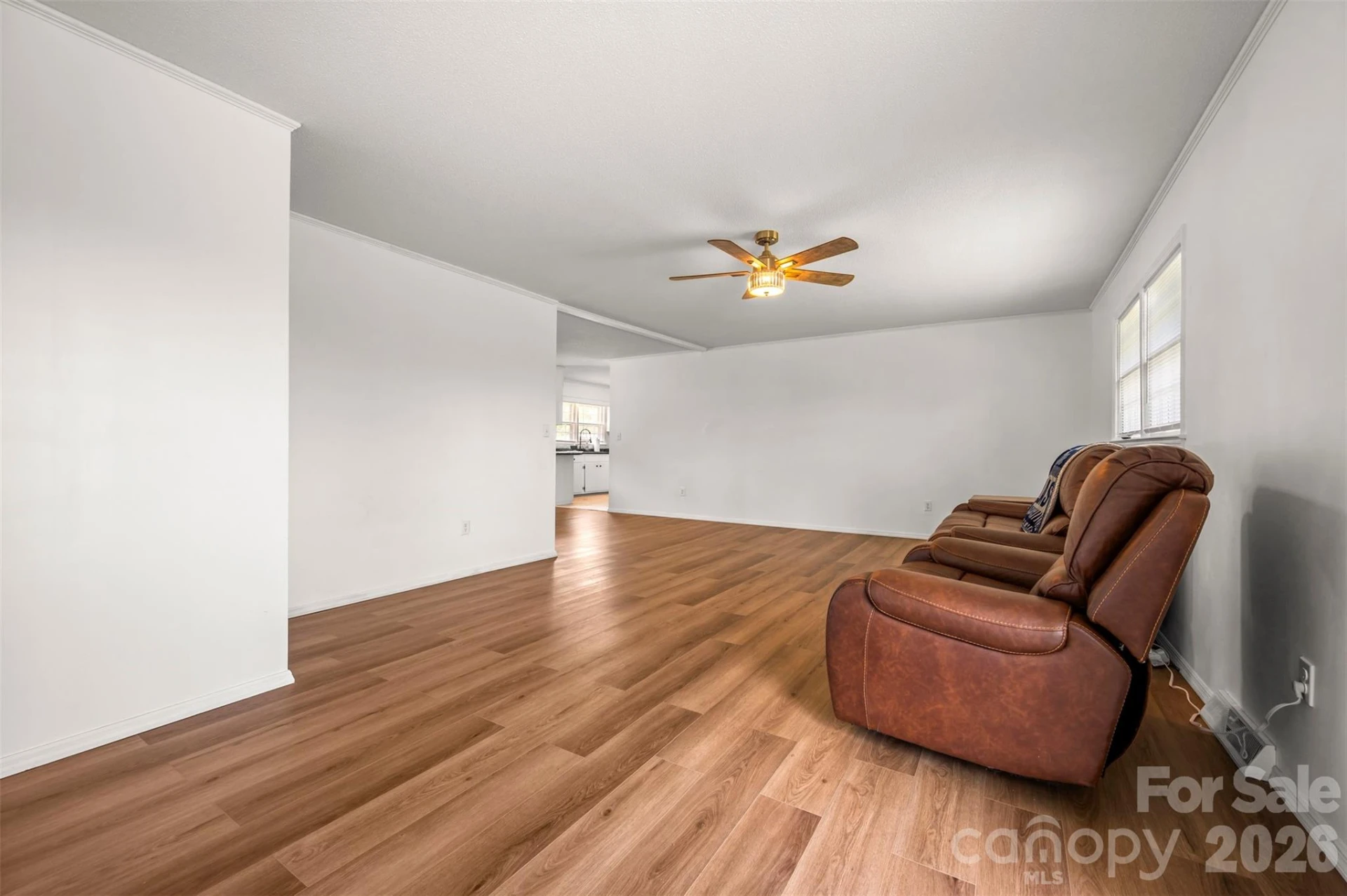 132 Burgin Street - Photo 14