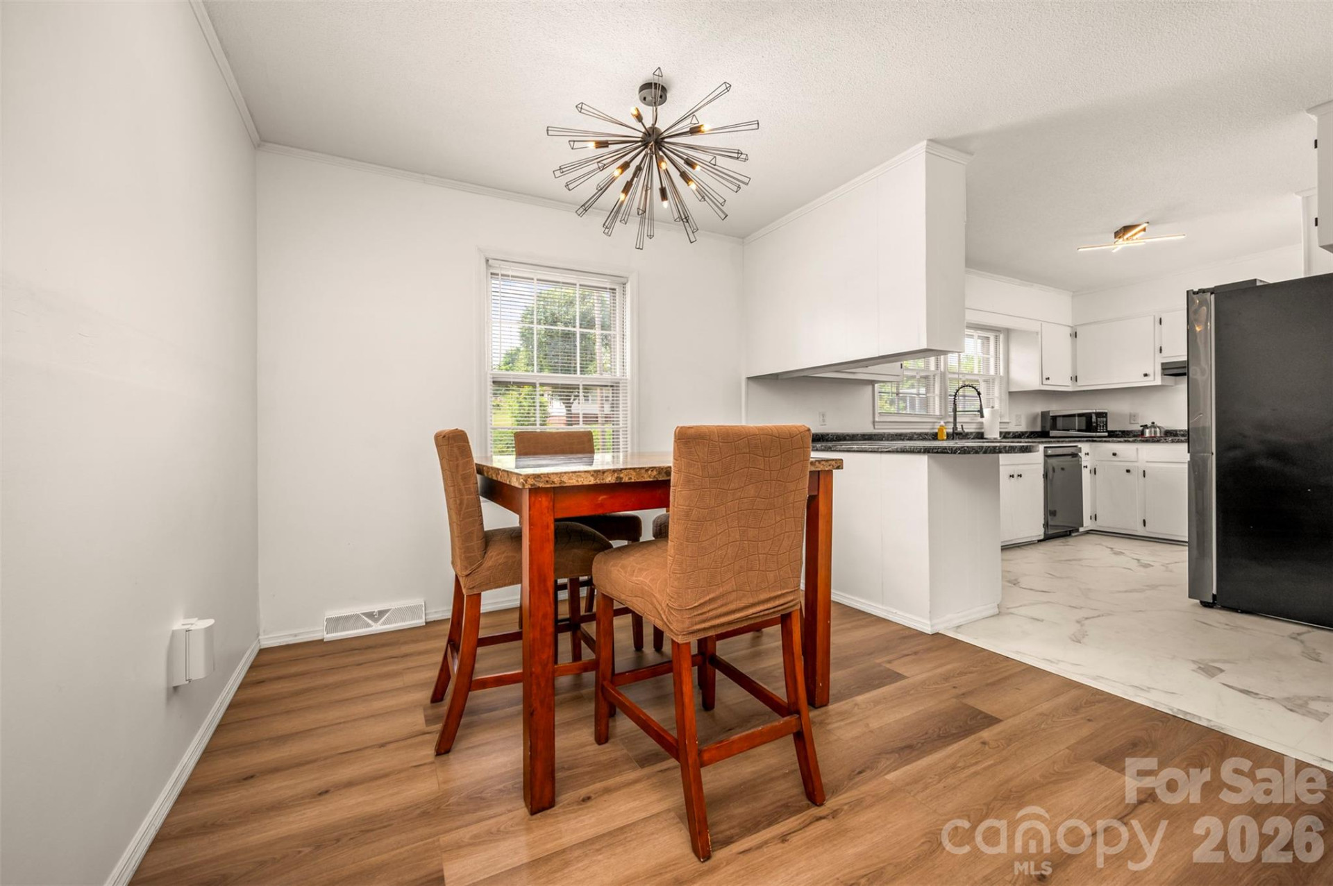 132 Burgin Street - Photo 16
