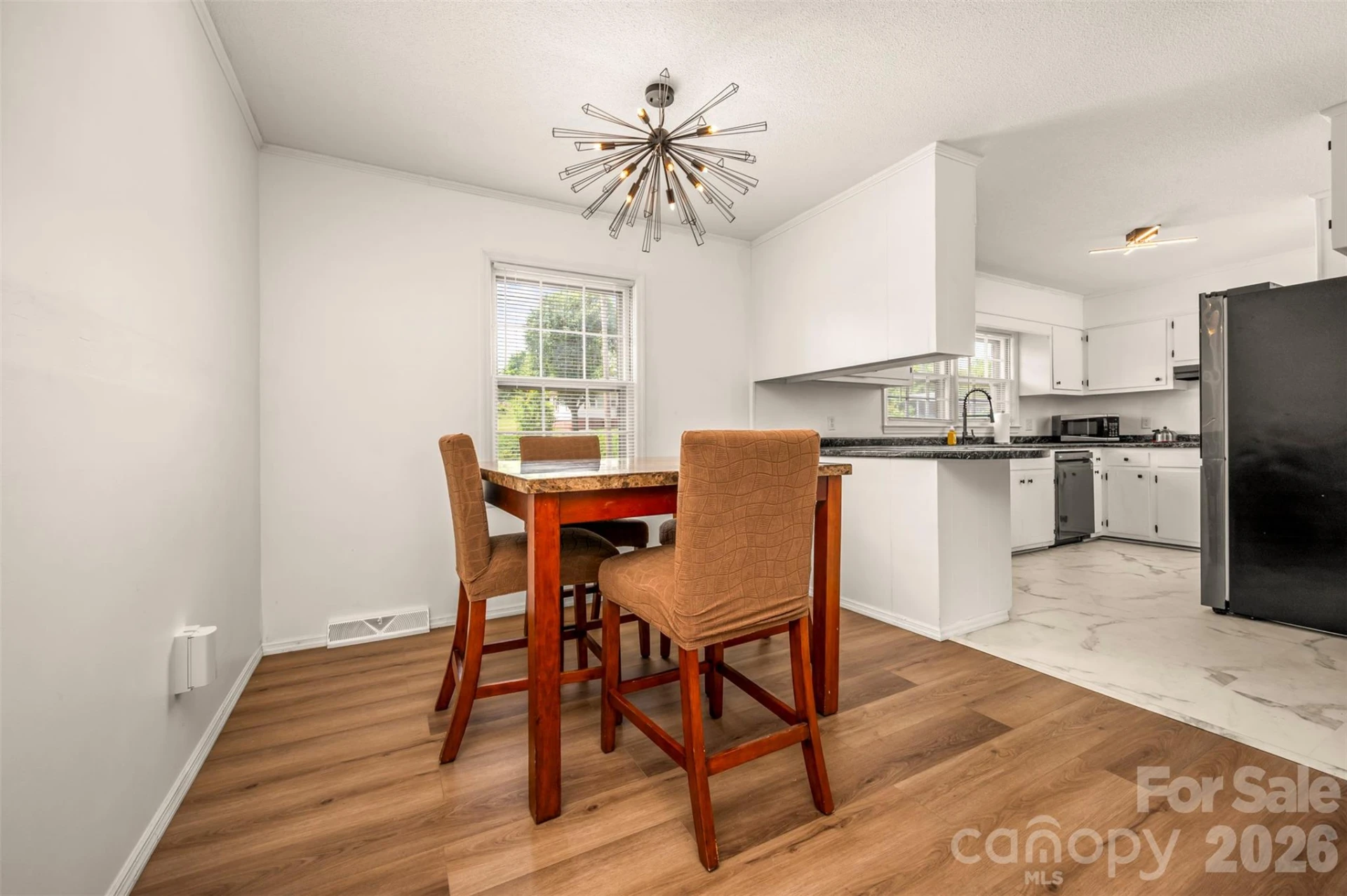 132 Burgin Street - Photo 16