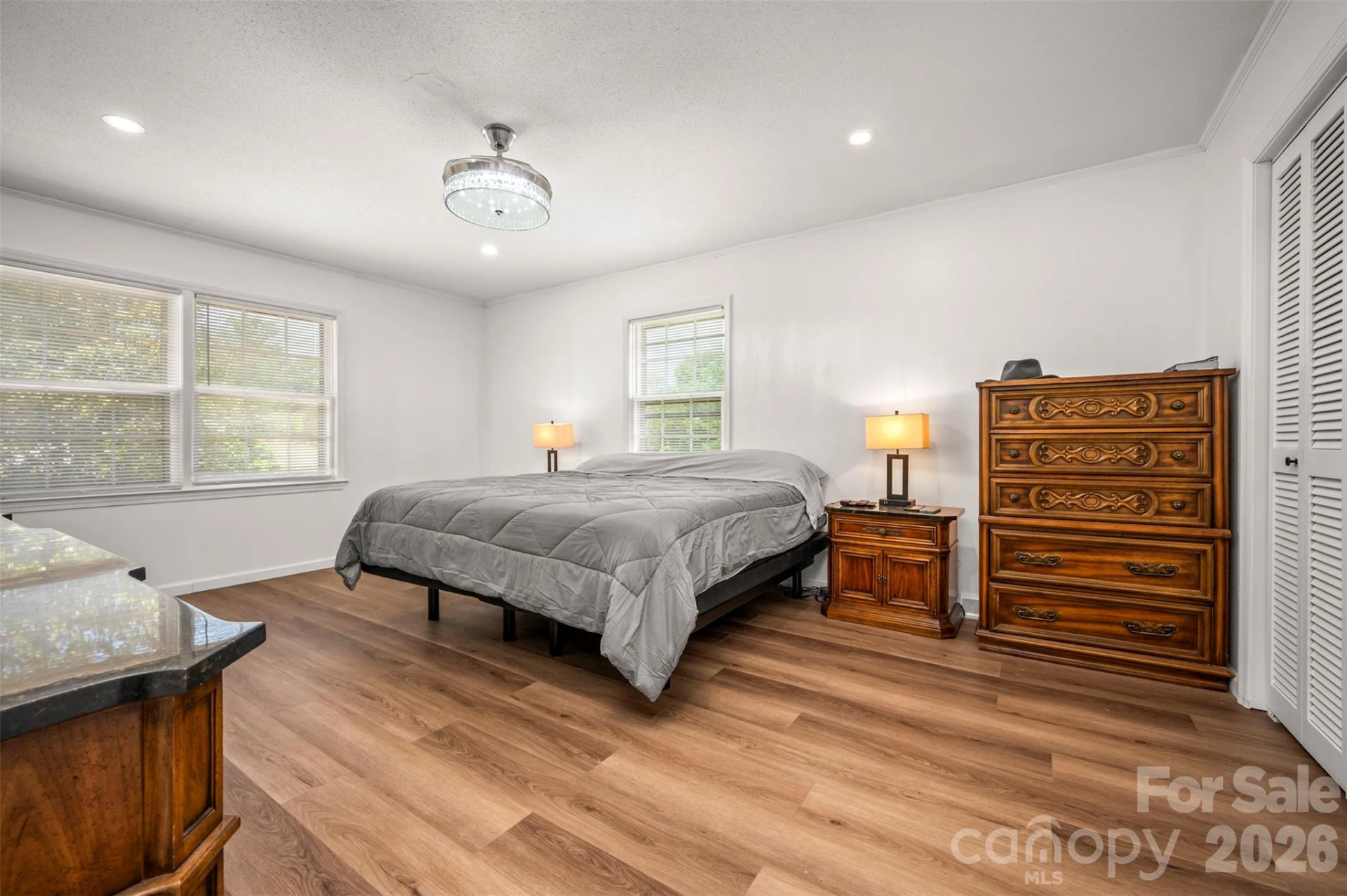 132 Burgin Street - Photo 21