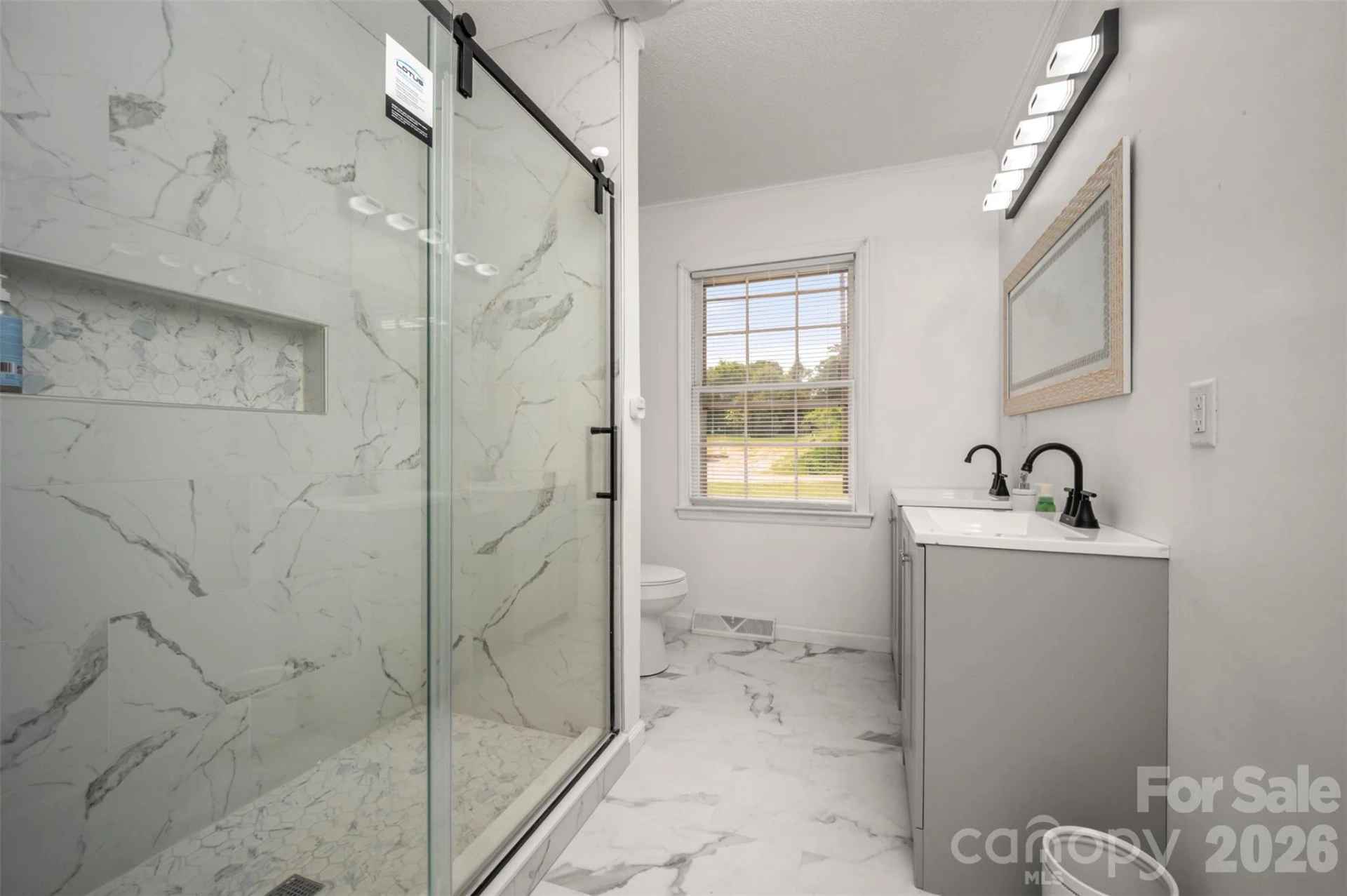 132 Burgin Street - Photo 24