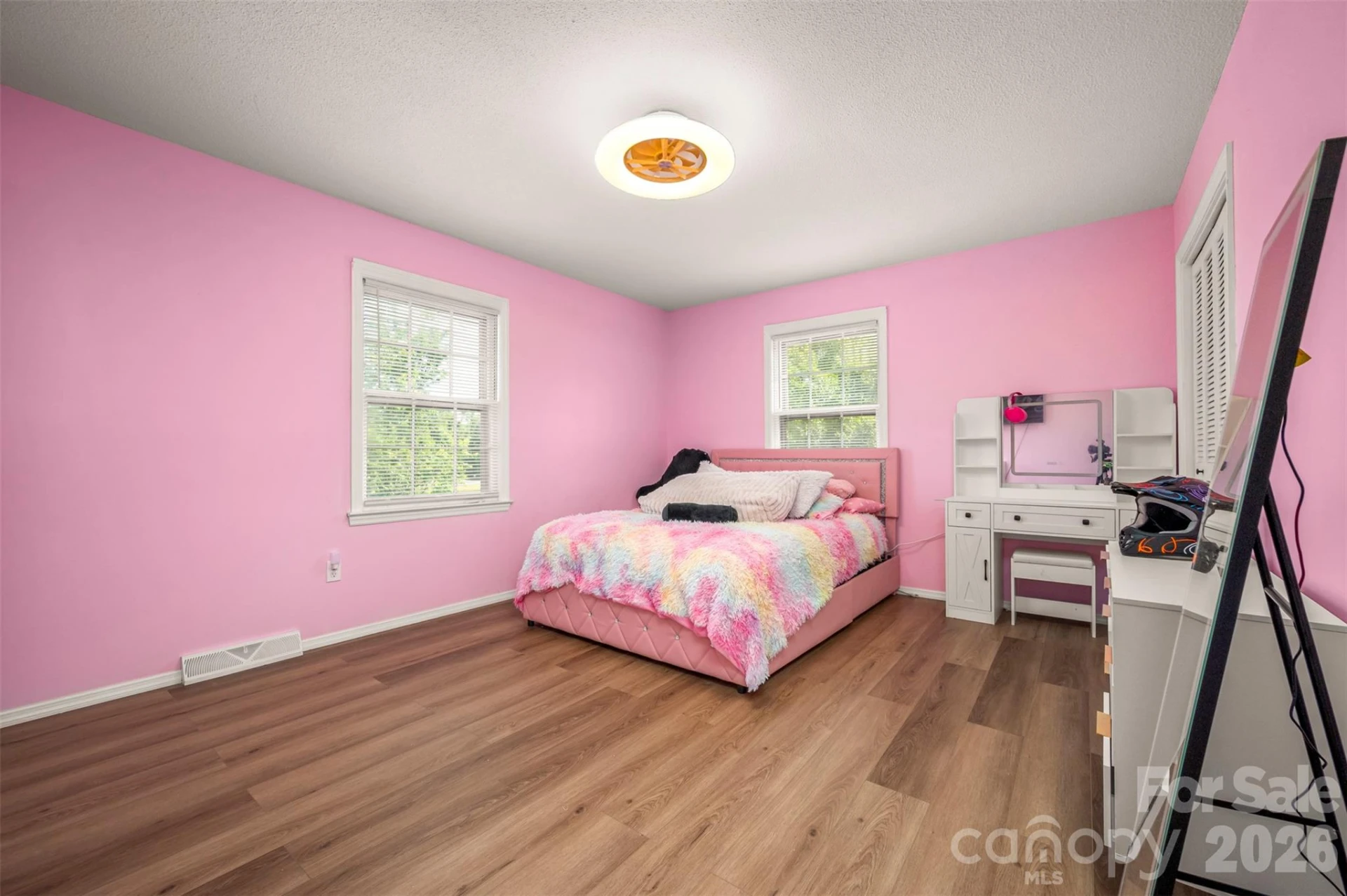 132 Burgin Street - Photo 29