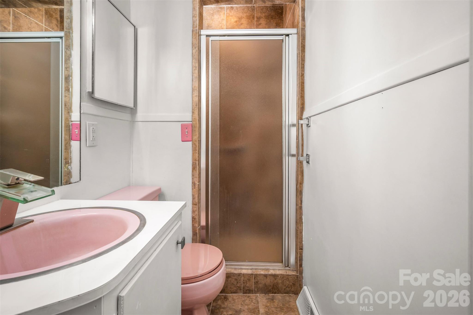 132 Burgin Street - Photo 31