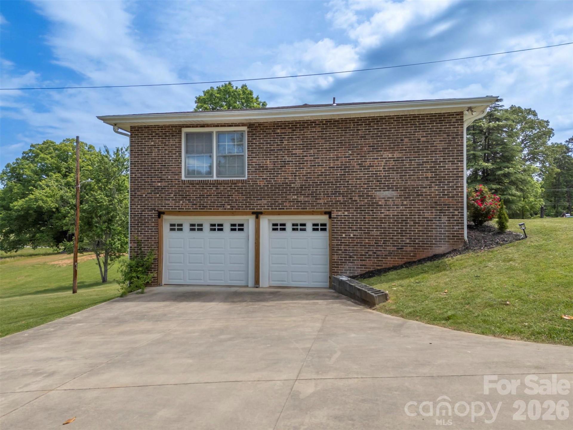 132 Burgin Street - Photo 38