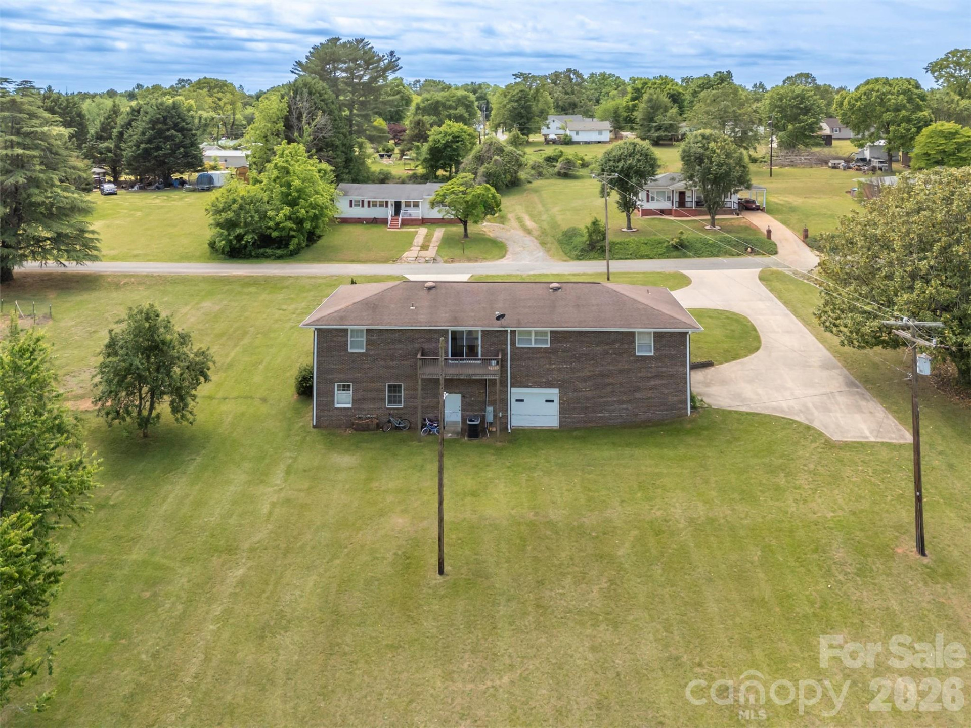 132 Burgin Street - Photo 40