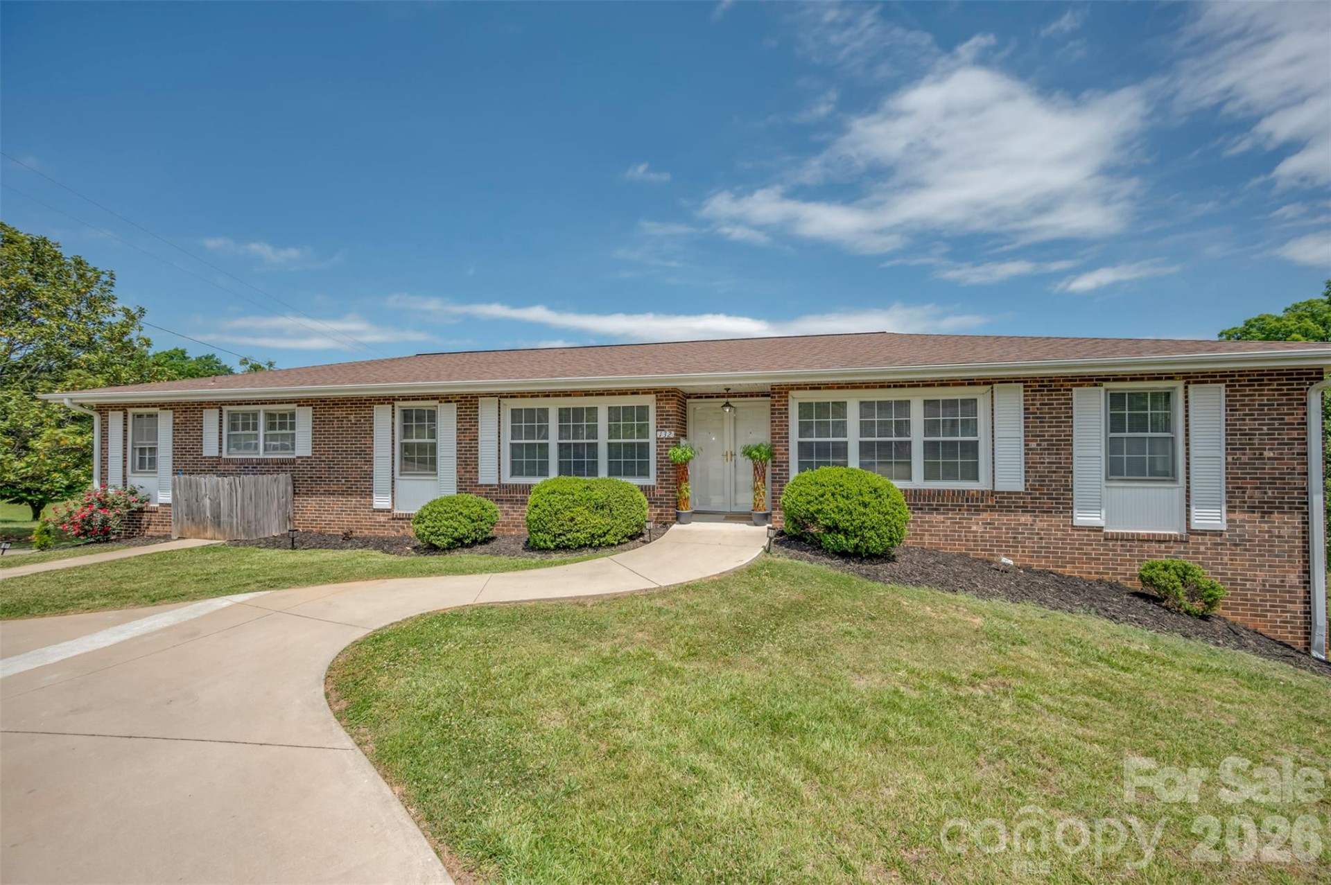132 Burgin Street - Photo 7