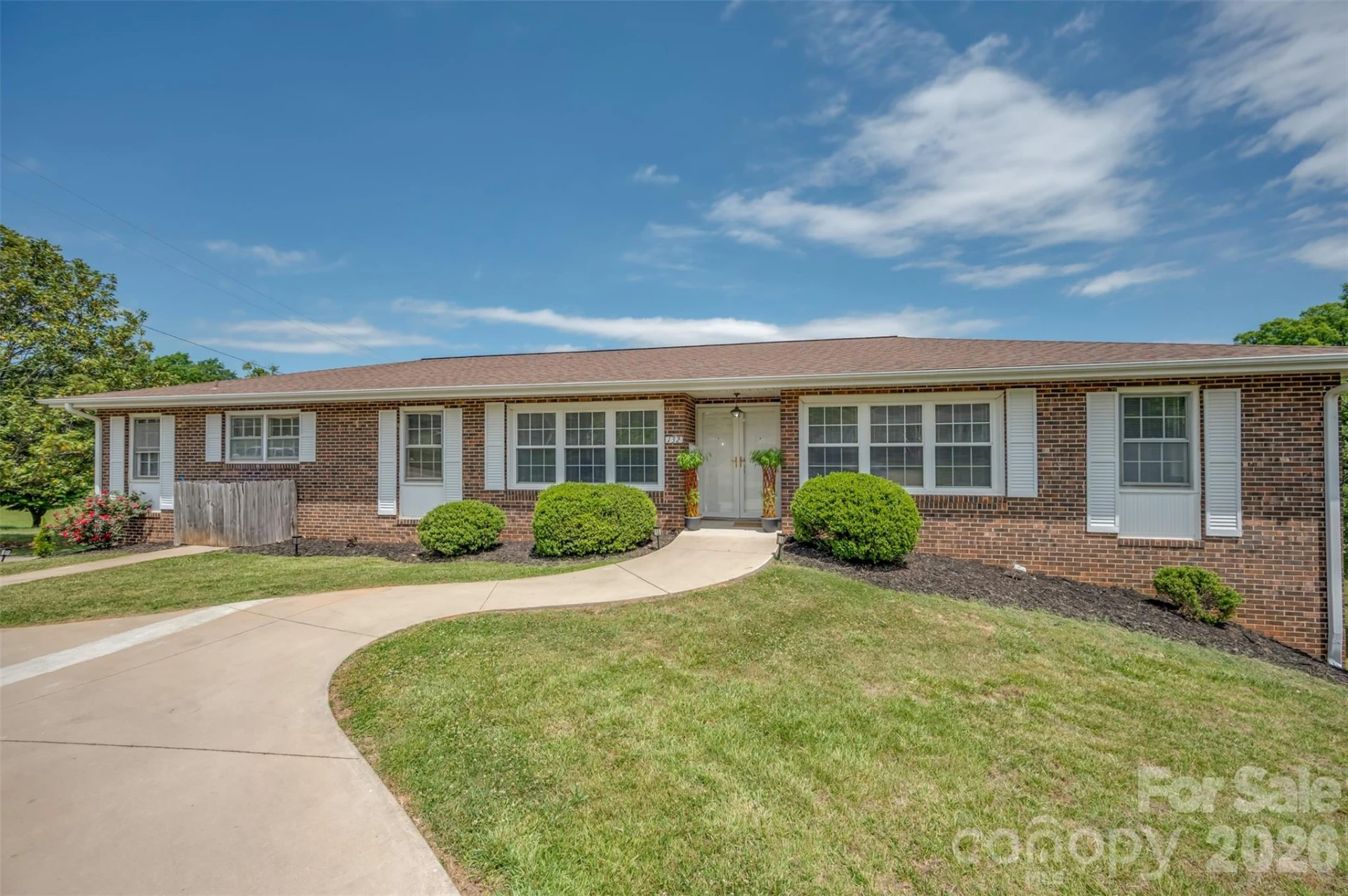 132 Burgin Street - Photo 7