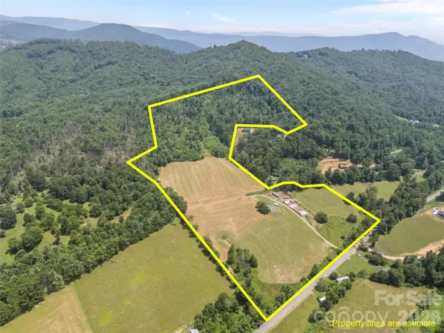 1305 Halltown Road, Spruce Pine, NC, 28777
