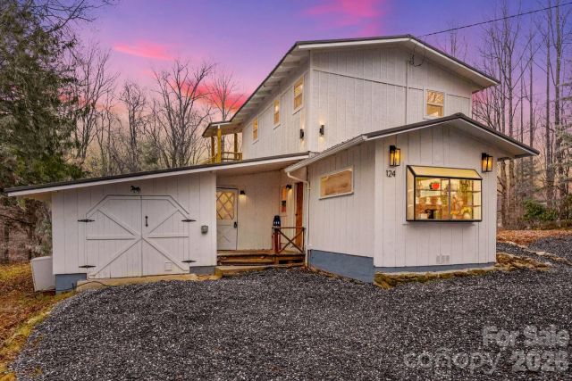 124 Glad Tidings Lane, Sylva, NC, 28779