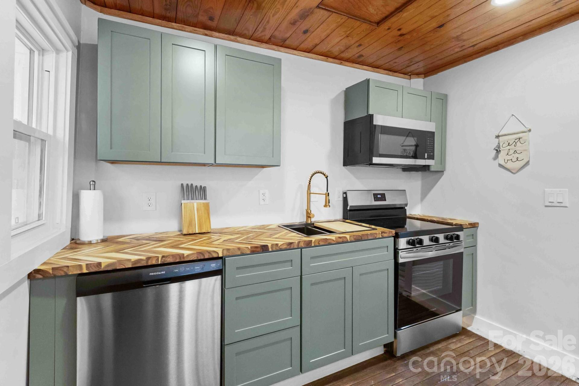 124 Glad Tidings Lane - Photo 3