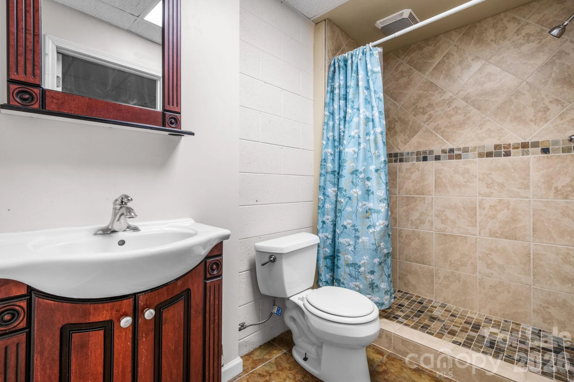 2025 34th Avenue Drive - Photo 31