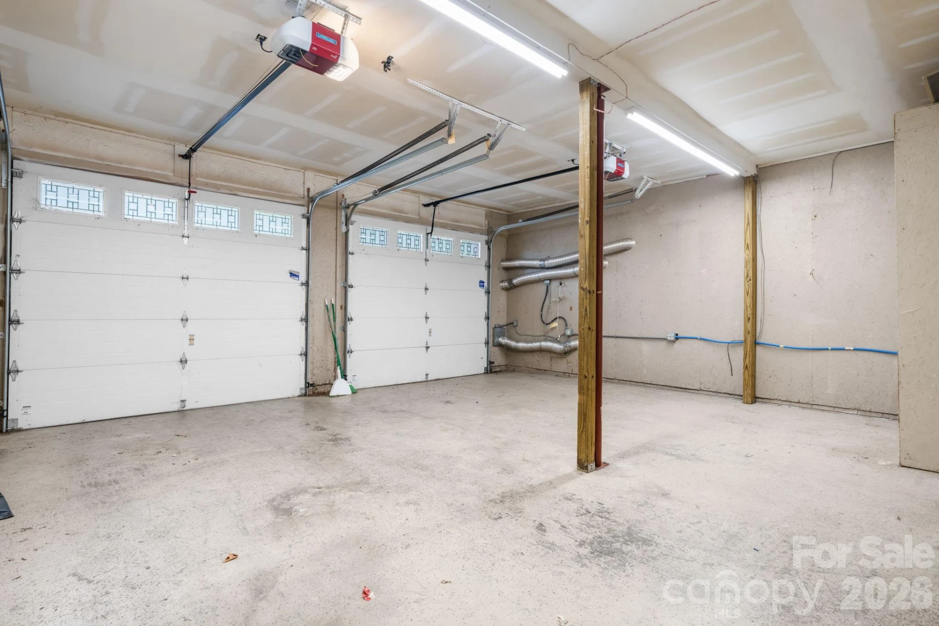 2025 34th Avenue Drive - Photo 34