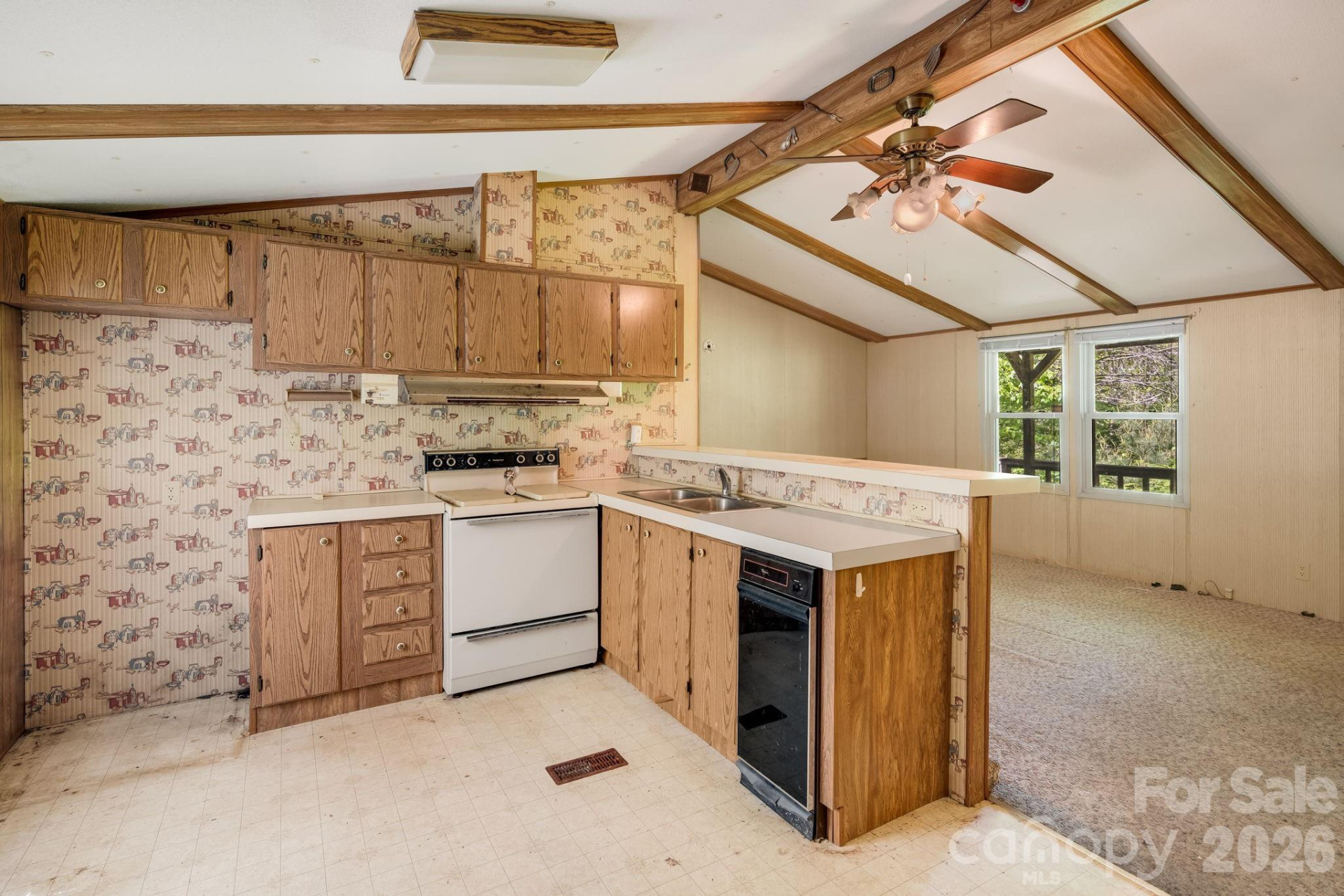 101 Serenity Lane - Photo 12