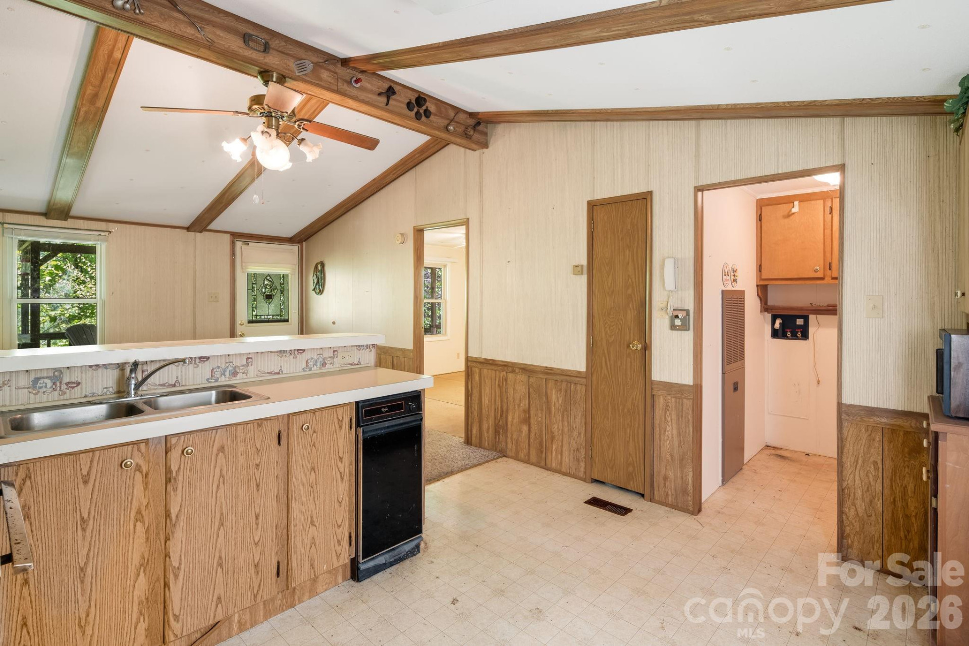 101 Serenity Lane - Photo 13