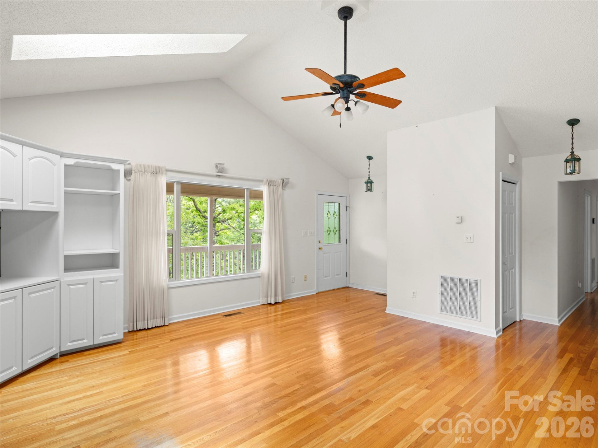 38 Evening Shade Drive - Photo 6