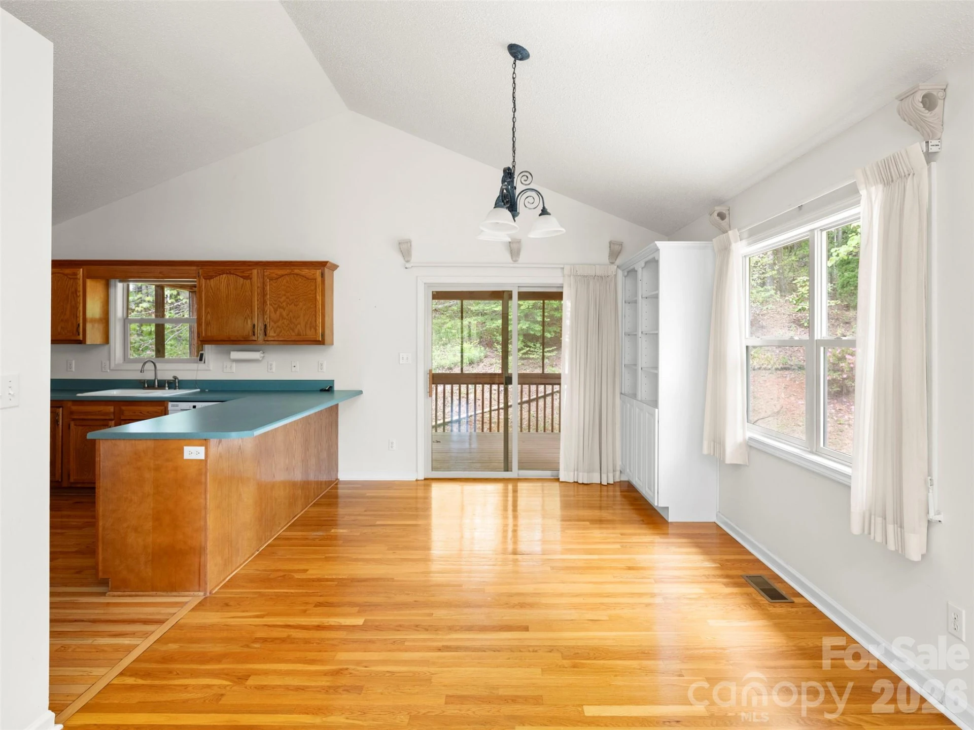 38 Evening Shade Drive - Photo 5