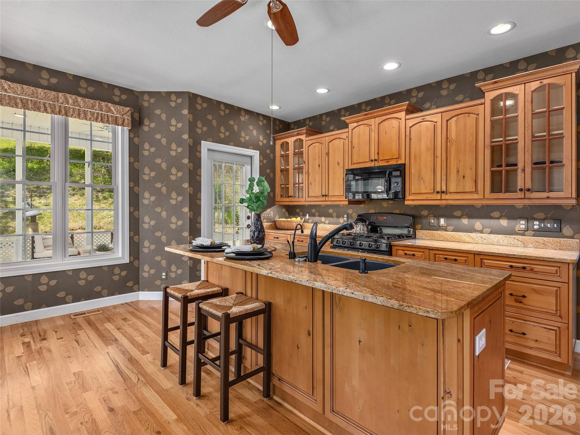 224 Hydrangea Drive - Photo 9