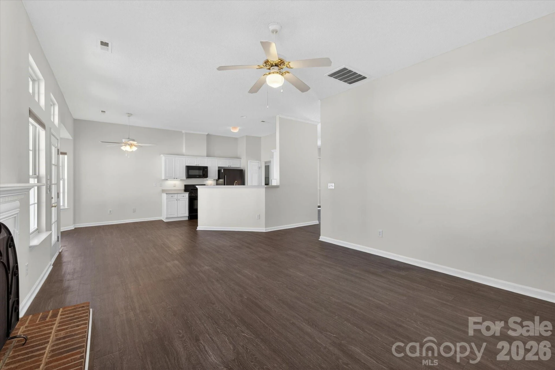 5304 Fennell Street - Photo 7