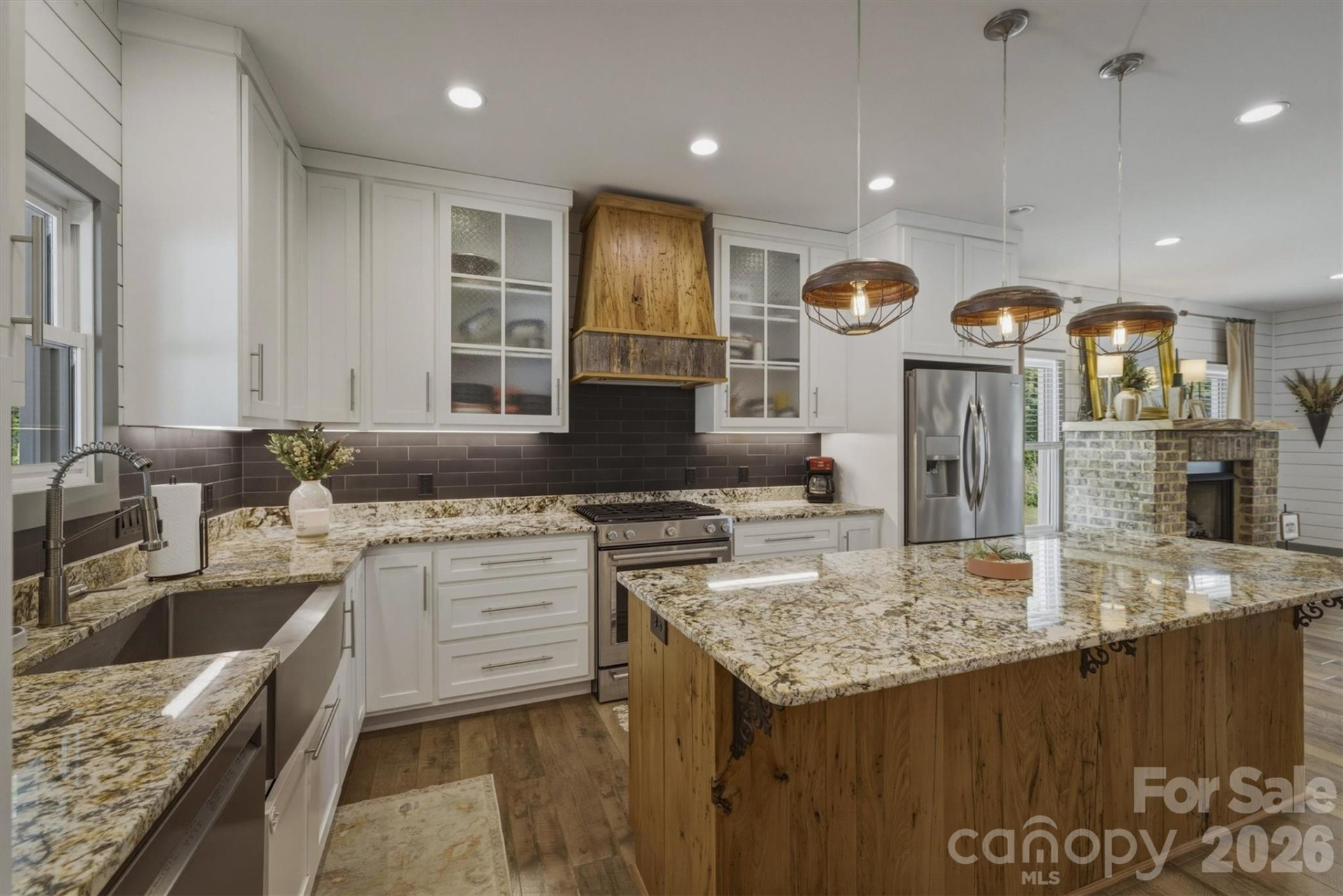 4190 Burkemont Road - Photo 10