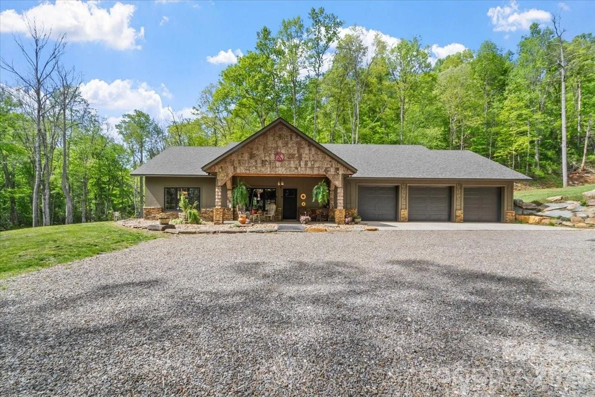 183 Mayfly Court - Photo 2