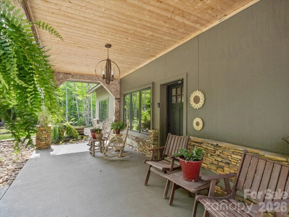 183 Mayfly Court - Photo 3