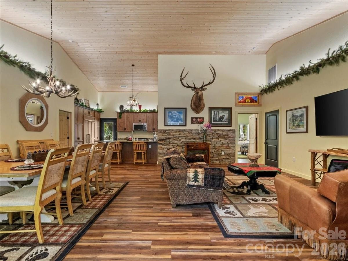 183 Mayfly Court - Photo 4