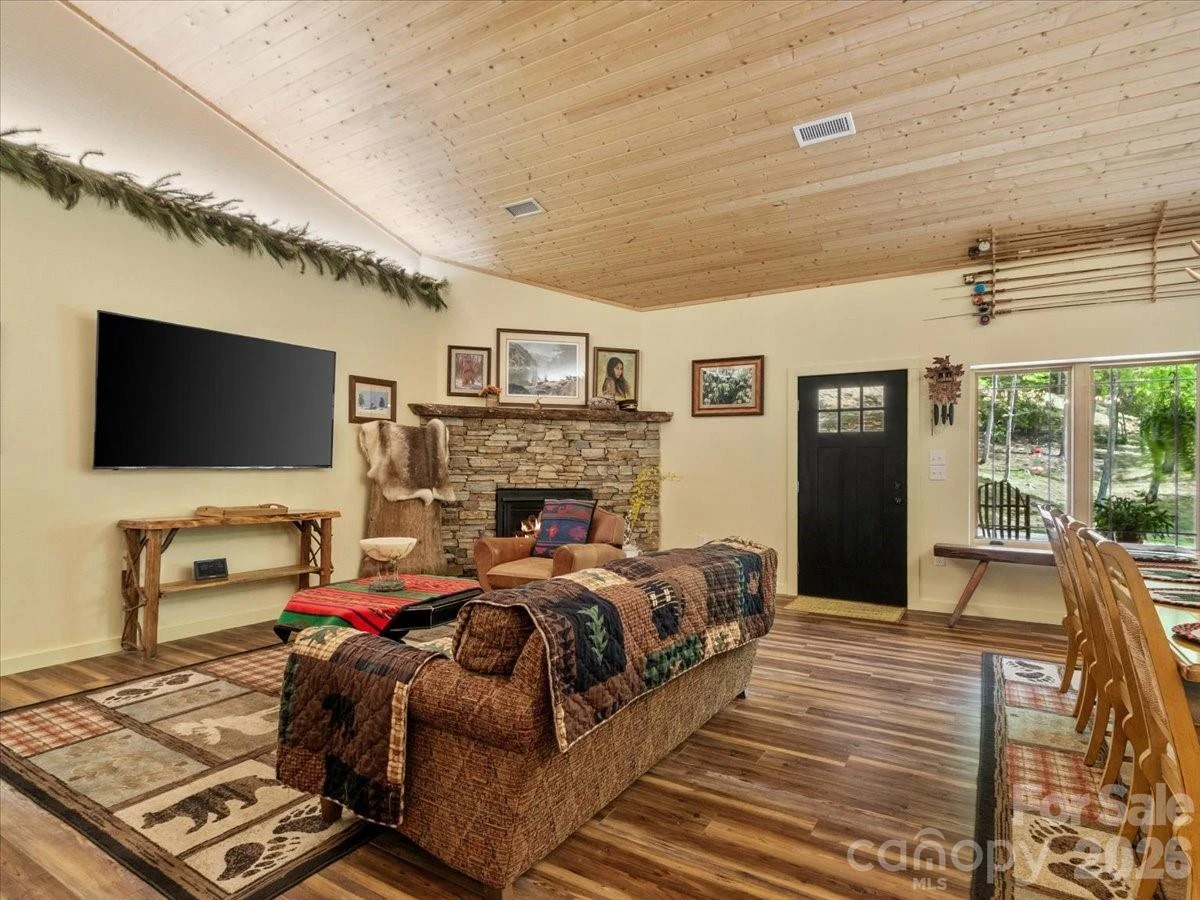 183 Mayfly Court - Photo 6