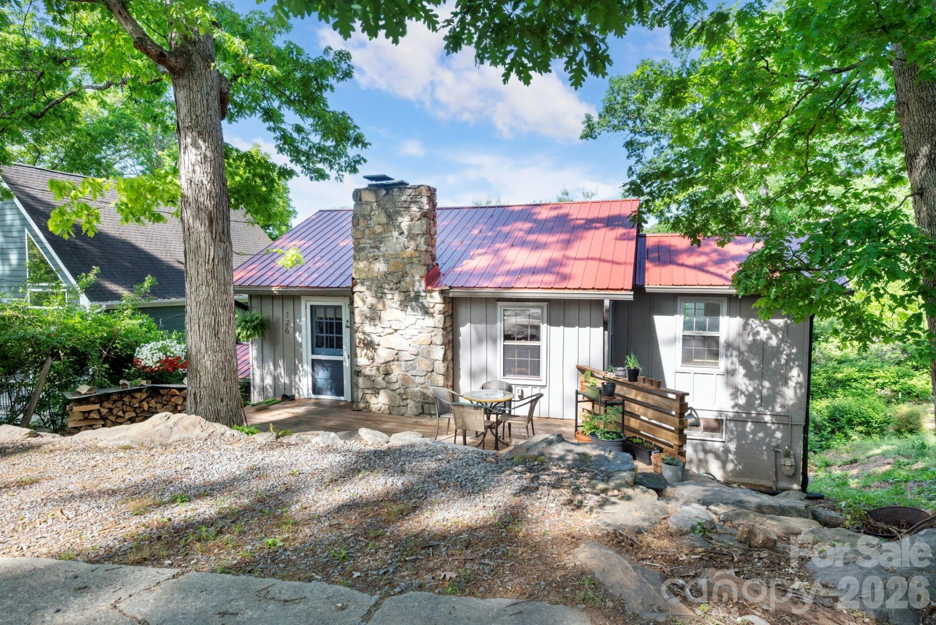 126 Maney Avenue - Photo 2