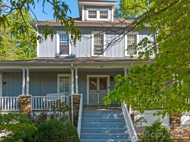 33 Vance Avenue, Black Mountain, NC, 28711