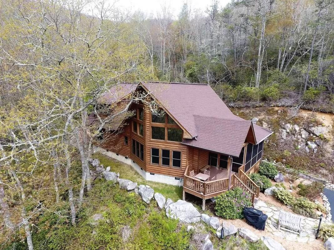 75 Hideaway Ridge