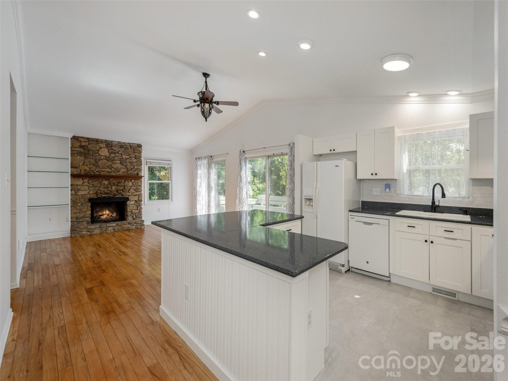 40 Fieldcrest Road - Photo 12