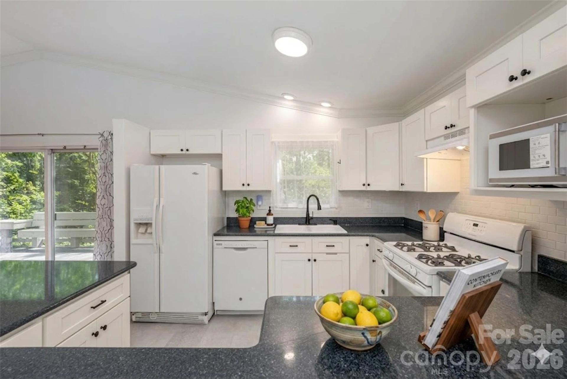 40 Fieldcrest Road - Photo 13