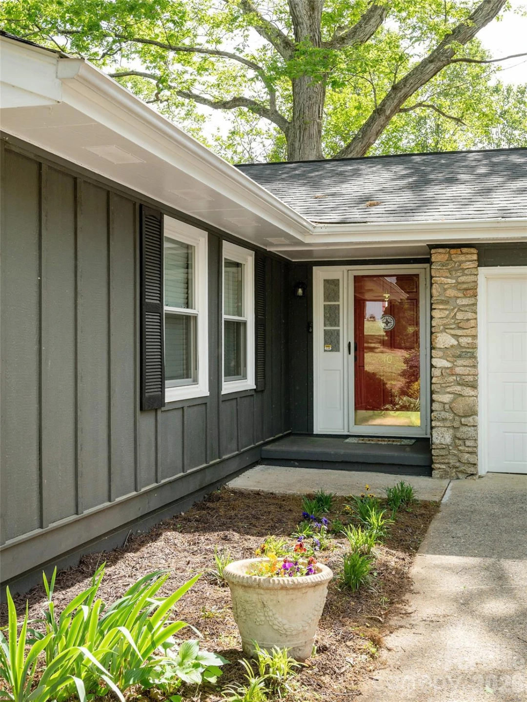 40 Fieldcrest Road - Photo 4