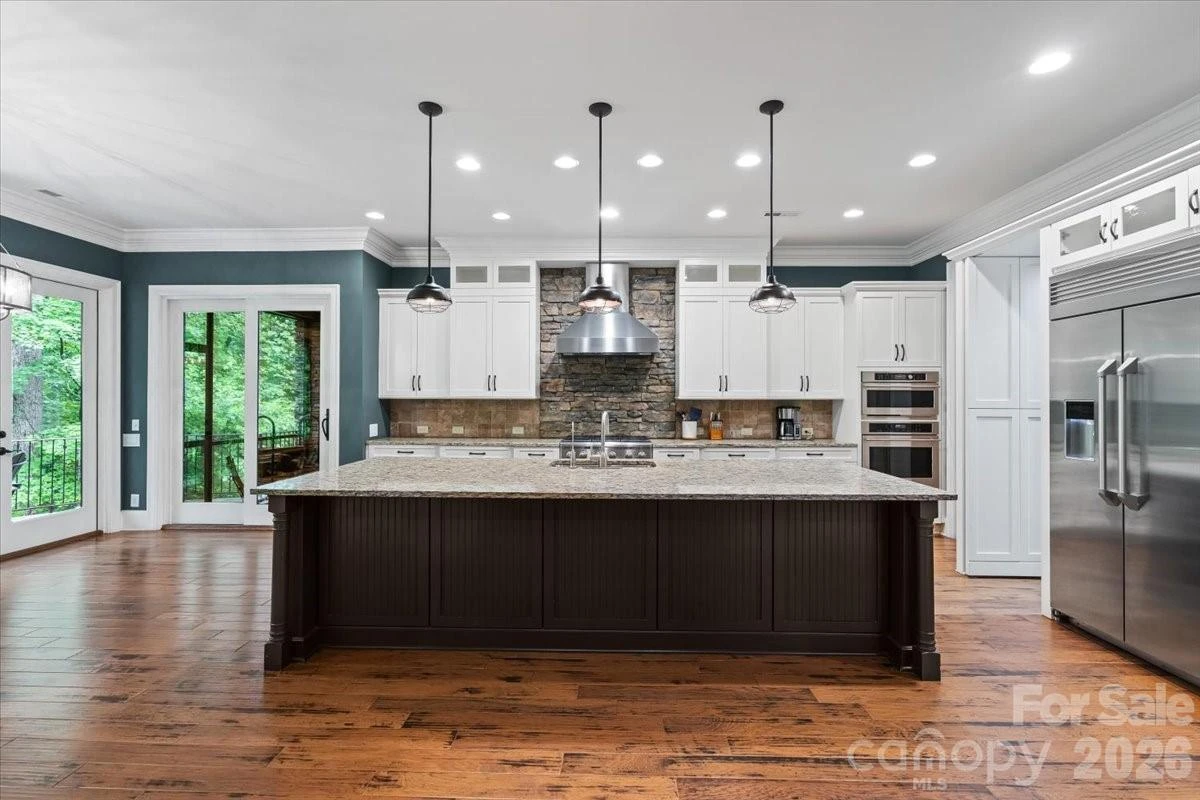 625 Ennis Road - Photo 13