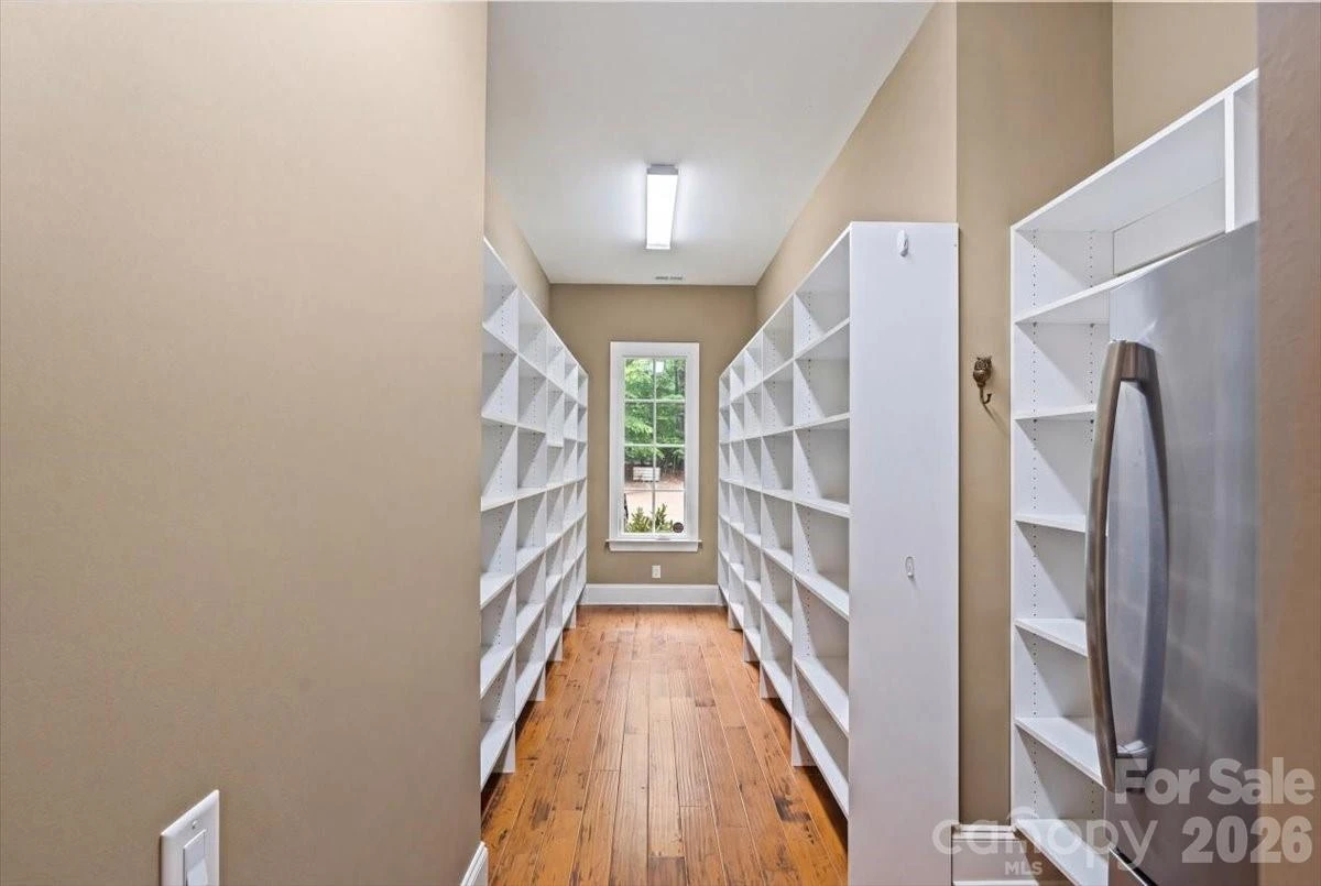 625 Ennis Road - Photo 17
