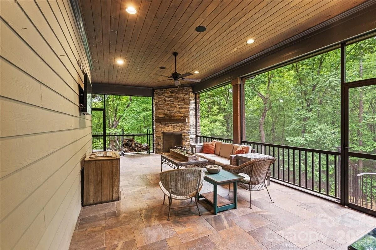 625 Ennis Road - Photo 8