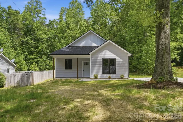 1230 Wilmington Avenue, Statesville, NC, 28677