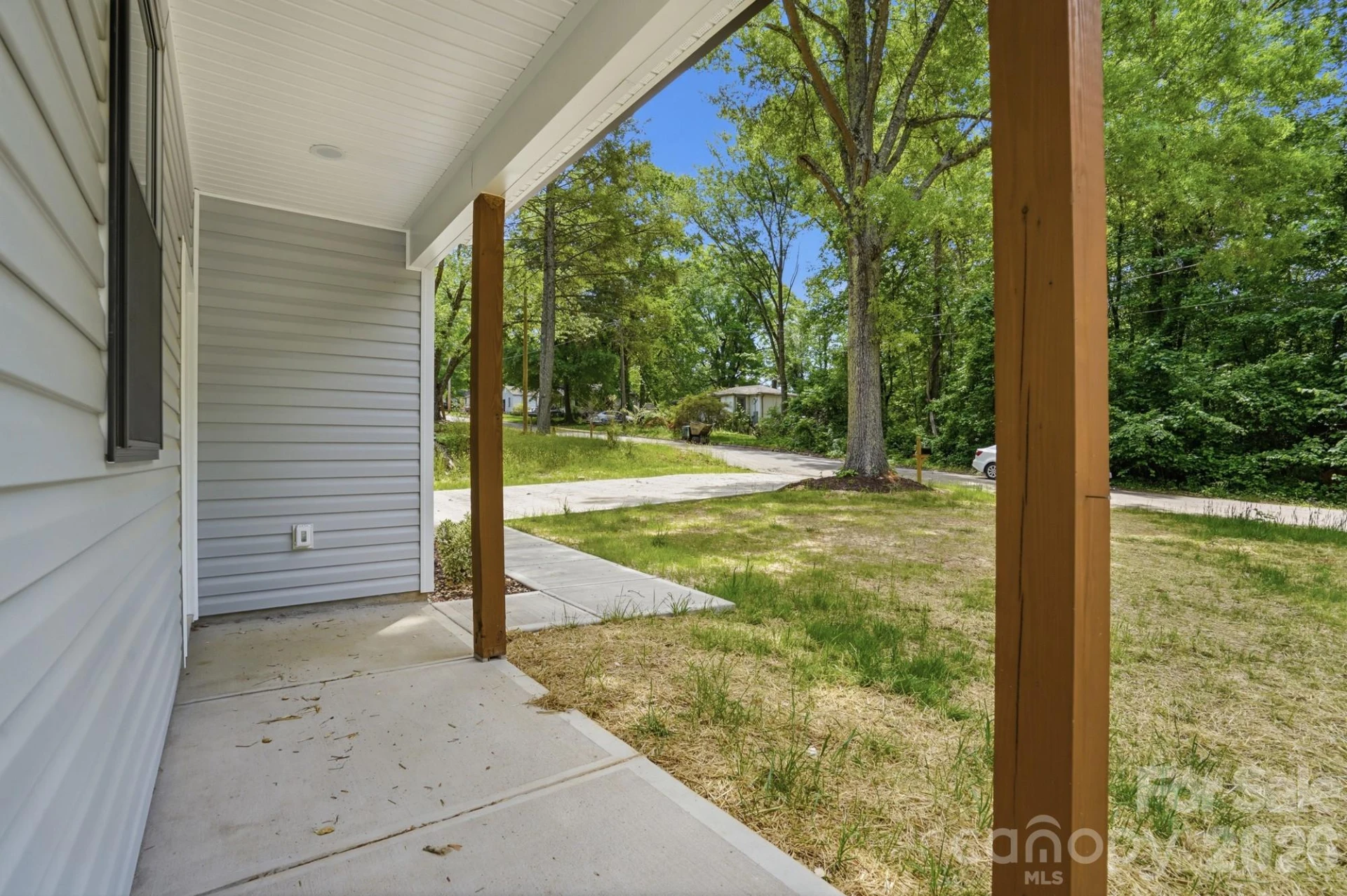 1230 Wilmington Avenue - Photo 11