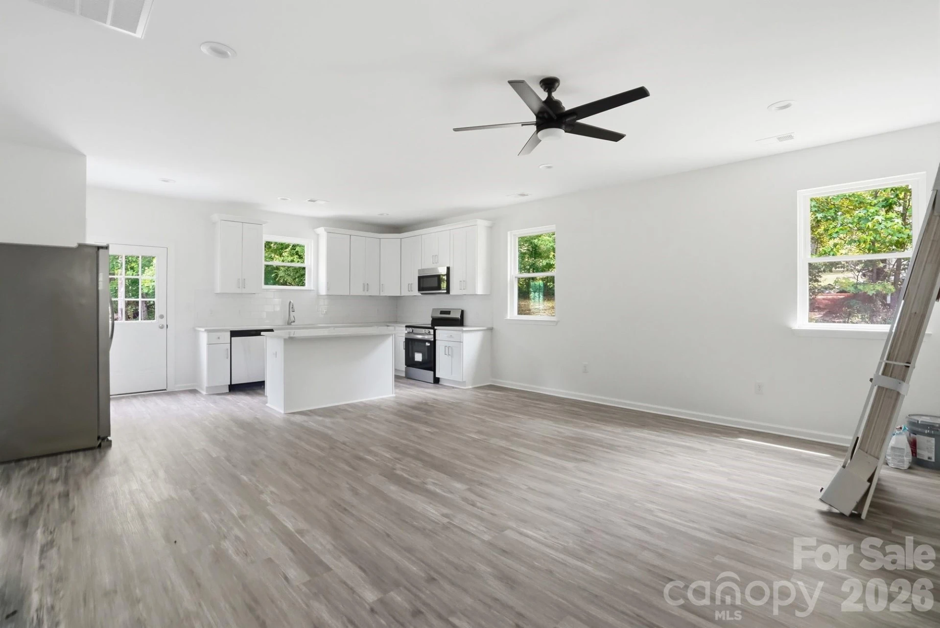1230 Wilmington Avenue - Photo 14