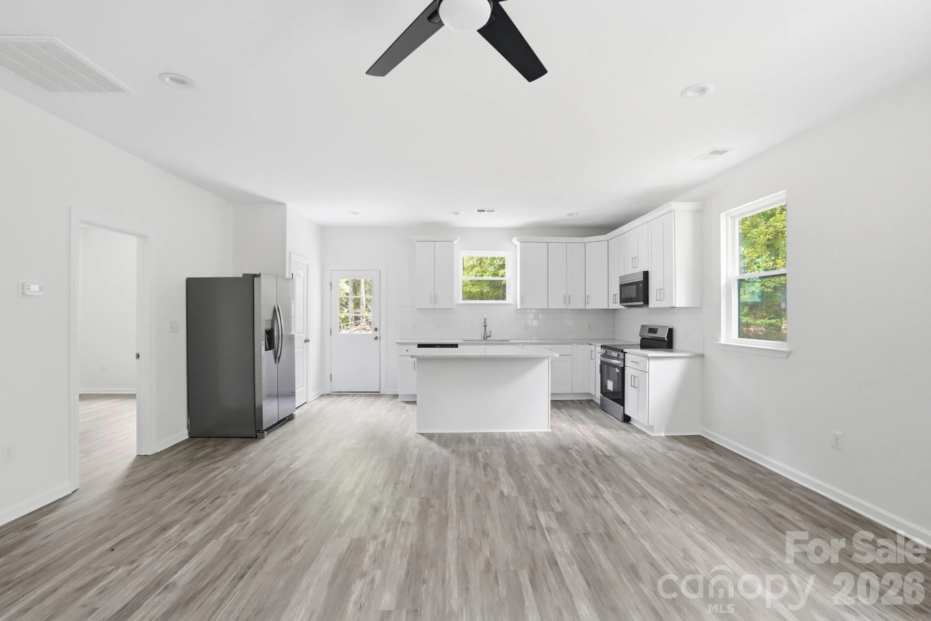 1230 Wilmington Avenue - Photo 15