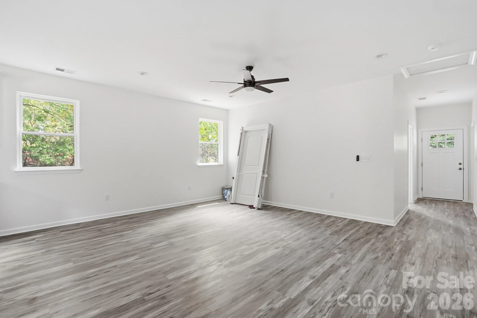 1230 Wilmington Avenue - Photo 18