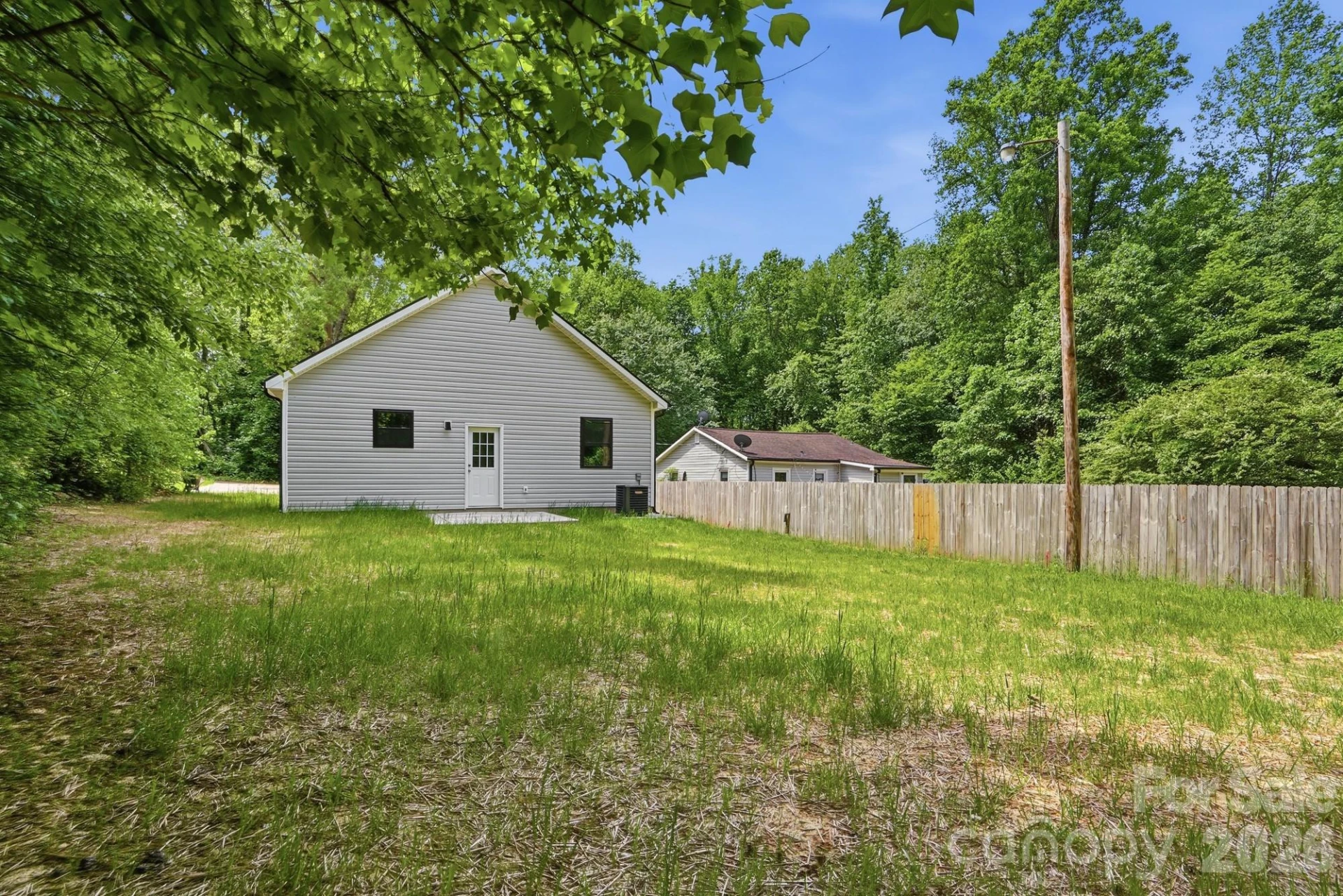 1230 Wilmington Avenue - Photo 47