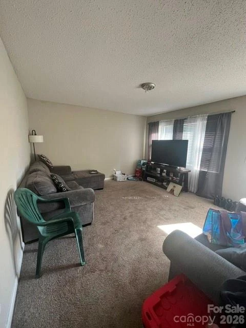 122 Birchwood Drive - Photo 2