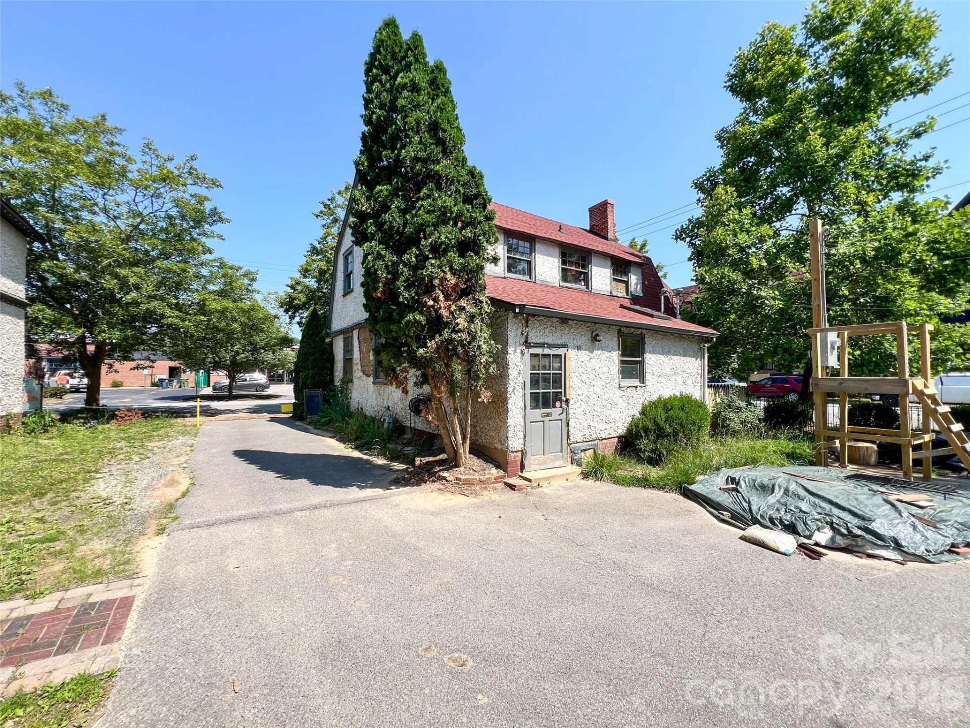 1 Swan Street - Photo 11