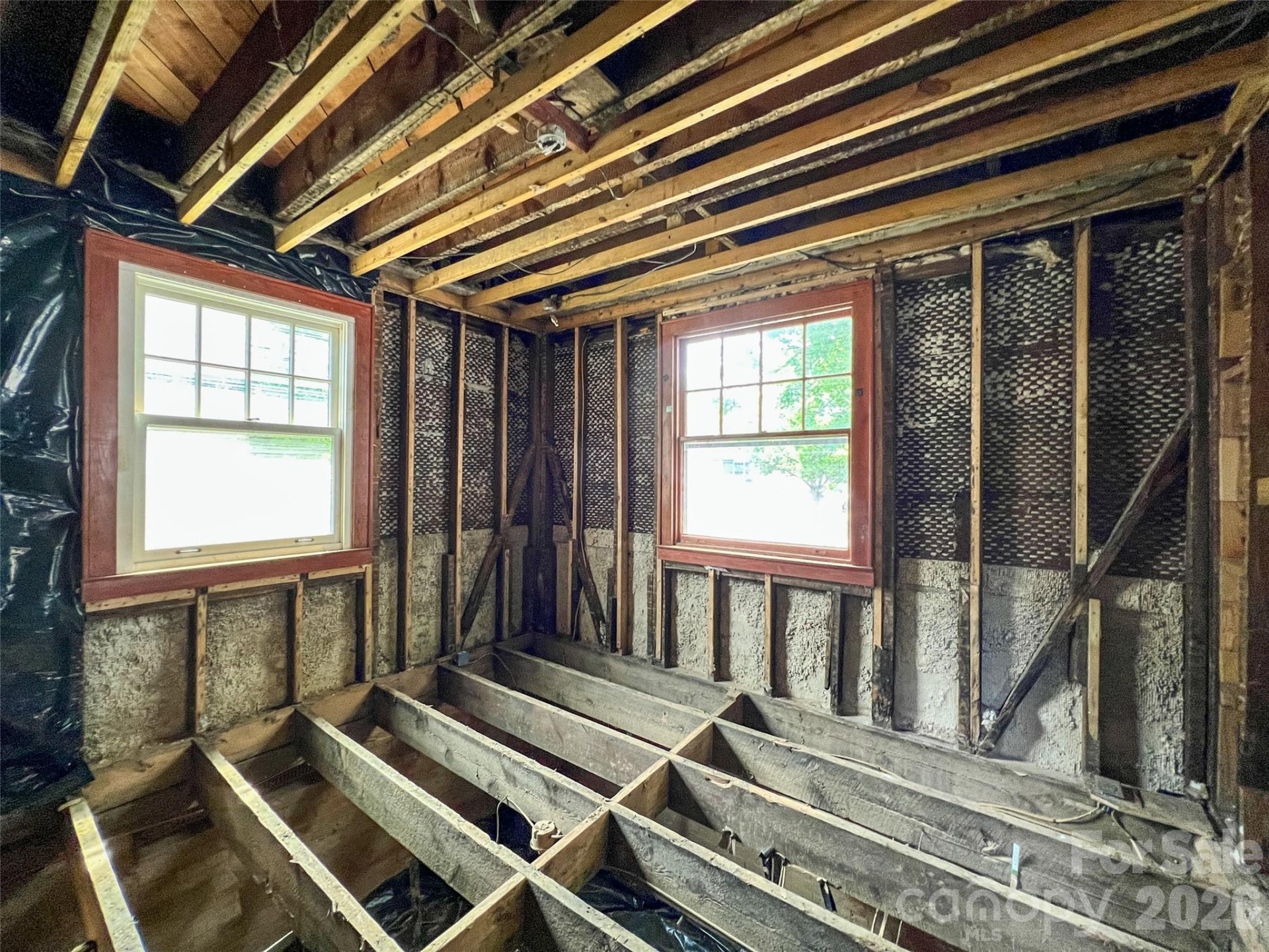 1 Swan Street - Photo 28