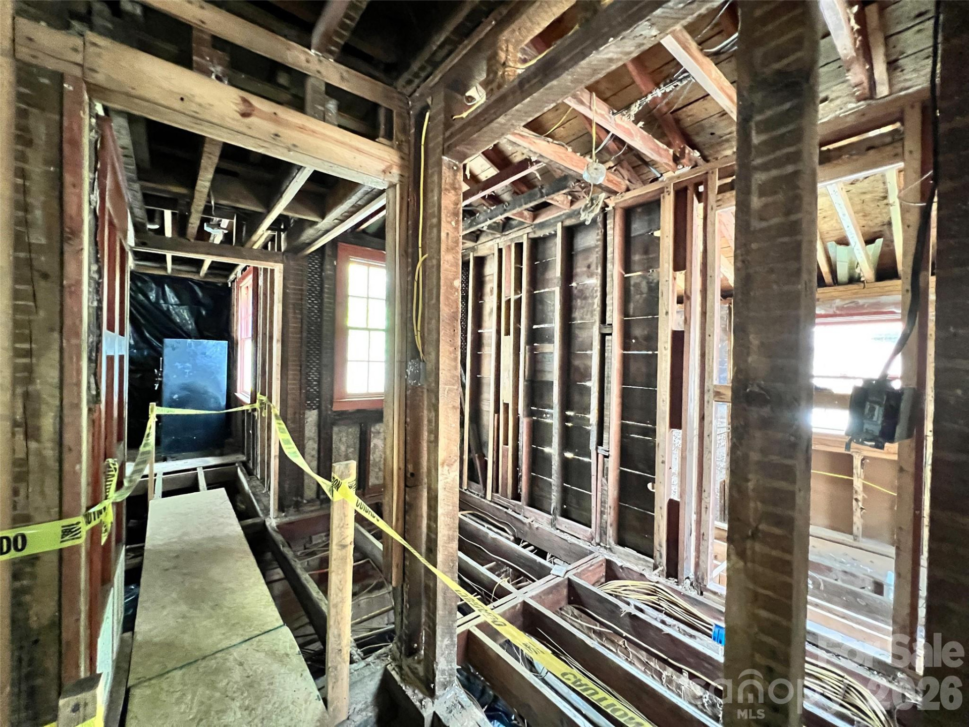 1 Swan Street - Photo 34