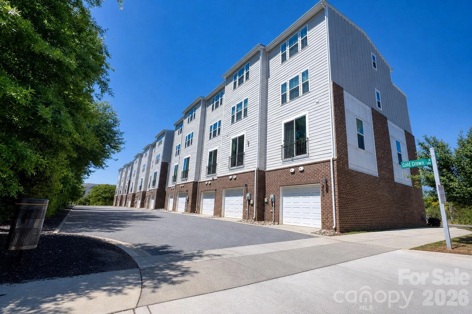 268 Parkwood Avenue - Photo 41